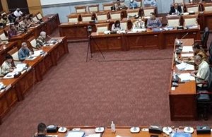 Komisi I DPR RI dan Pemerintah Sepakat Lakukan Perubahan UU ITE